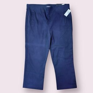 NWT - Women's Blue Stripe Capri Bengaline Work Pant - L